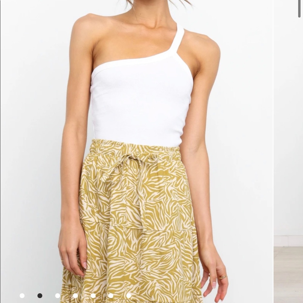 White tank
